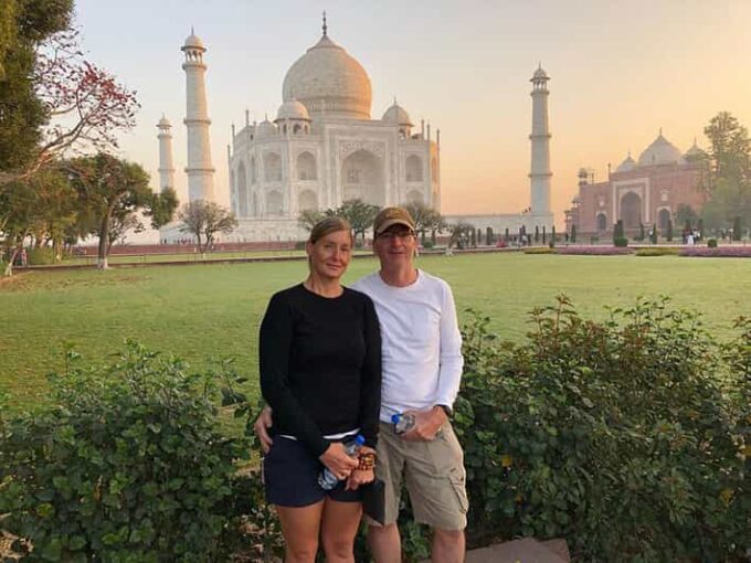 Taj Mahal Private Tour From Delhi With Ticket & Meal Options - Customer Experiences