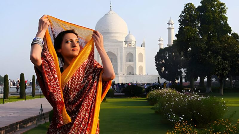 Taj Mahal Tour With Traditional Indian Dress - Good To Know