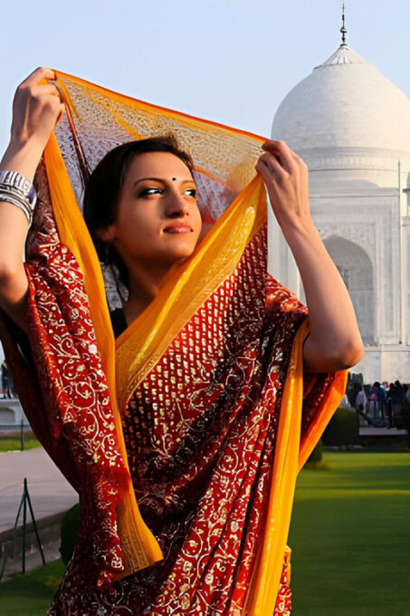 Taj Mahal Tour With Traditional Indian Dress - Capturing Memorable Moments