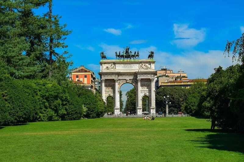 Taking a stroll in Downtown Milan Private Skip the Line Tour - FAQs