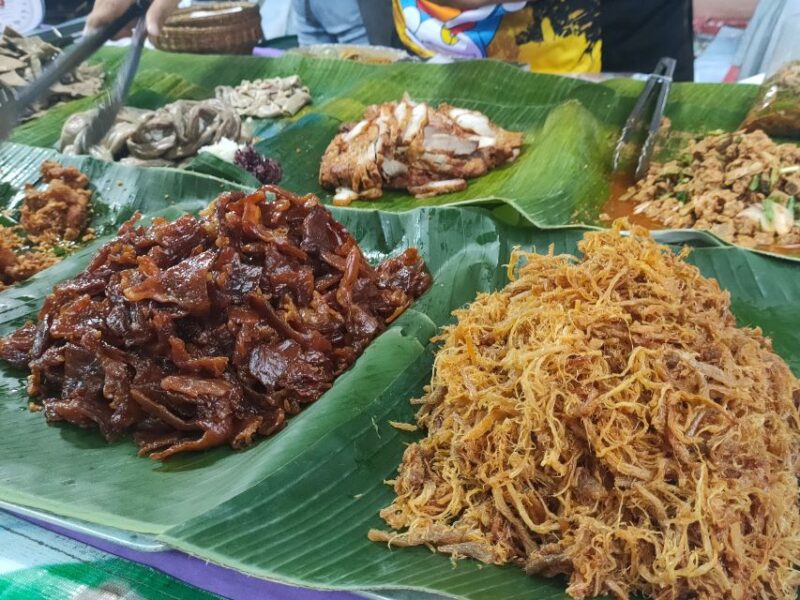 Takua Pa: Food Market, Tsunami Museum, Temple, & Old Town - Included Amenities