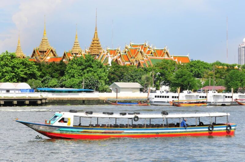 Talad Noi: a Journey Through Art and Culture L Bangkok - Delving Into the Communitys Rich History