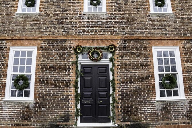 Tales of Christmas Past and Present in Williamsburg - Discovering the Art of 18th-Century Decorations