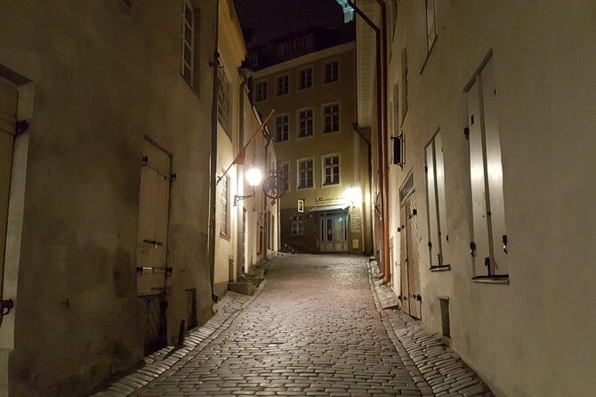 Tallinn Ghost Tour - The Itinerary: A Step-by-Step Breakdown