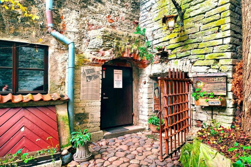 Tallinn: Old Town Guided Walking Tour - A Closer Look at the Itinerary