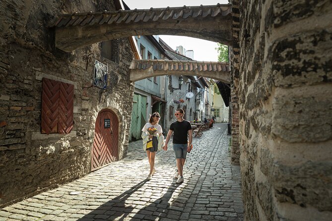 Tallinn Private Photoshoot Tour - Meeting and Pickup Details