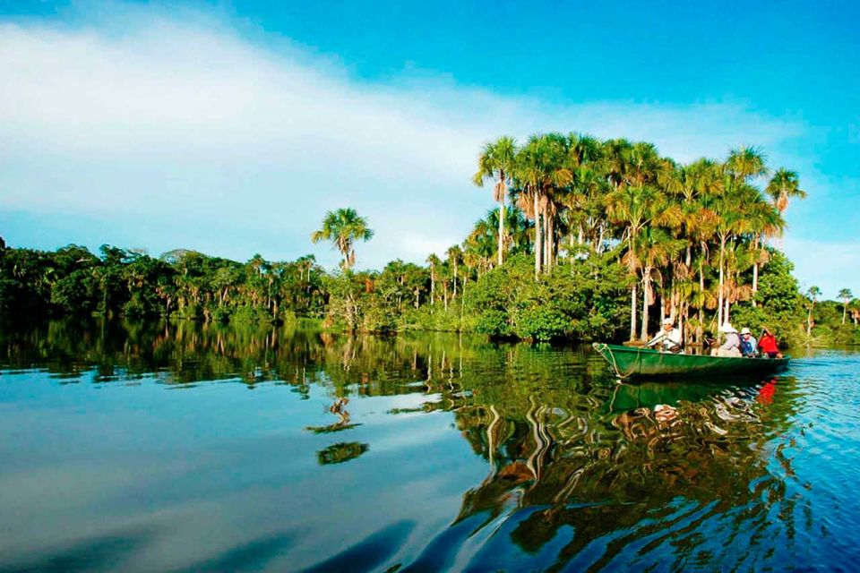 Tambopata: Sandoval Lake and Loros Colpa 3-Day Tour - Accommodation and Amenities Included