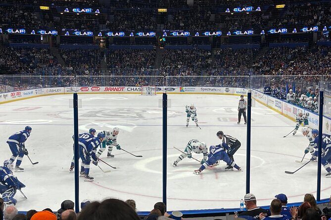 Tampa Bay Lightning Ice Hockey Game at Amalie Arena - What to Expect During the Experience