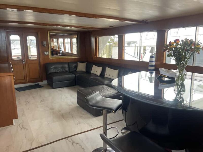 Tampa Bay: Luxury Yacht Charter Experience - Who Will Love This Experience?