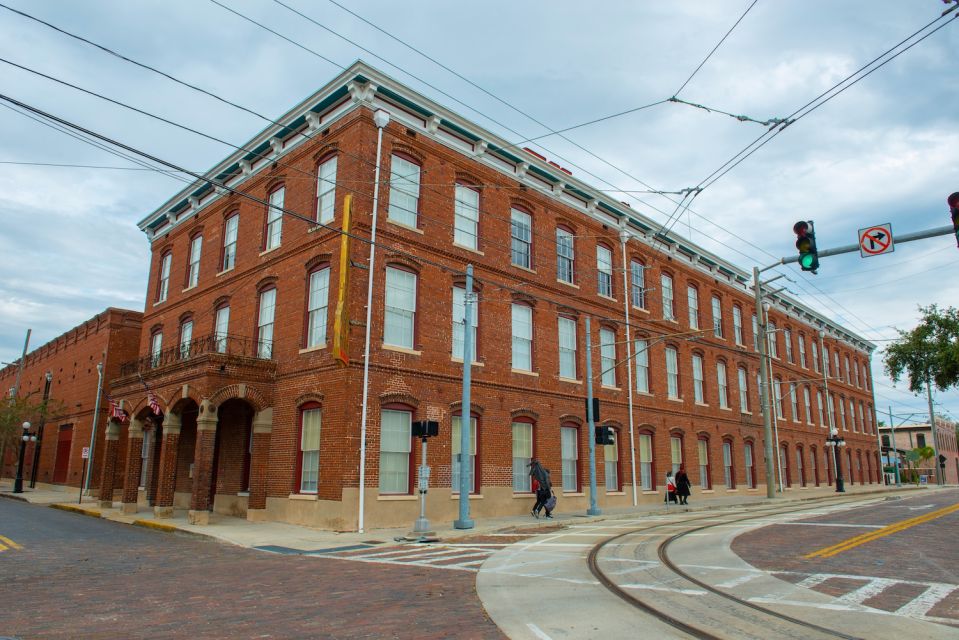 Tampa: Ybor City History Smartphone Guide - Ybor Citys Immigrant History
