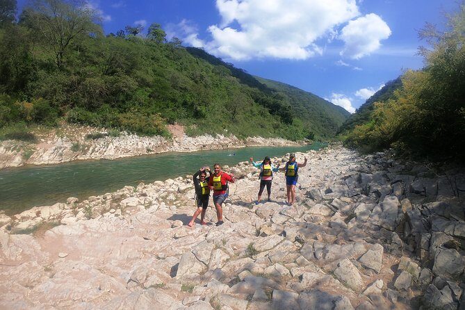 Tamul Waterfall Tour (Canoe ride) - FAQs