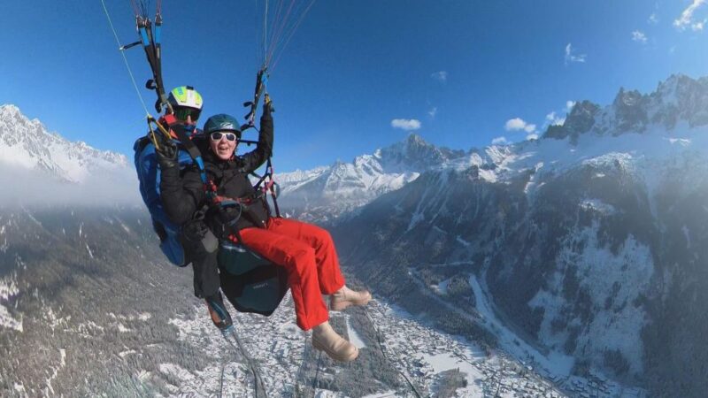 Tandem Paragliding Flight - One Video Option for Free! - Soaring Over Chamonix-Mont-Blanc