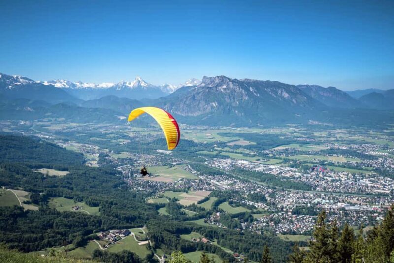 Tandem Paragliding Salzburg City - An Introduction to Salzburg’s Airborne Perspective