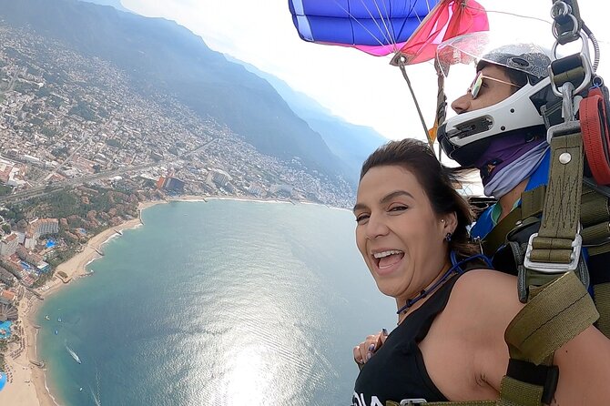 Tandem Skydive in Puerto Vallarta With Beach Landing - Booking and Cancellation Policy