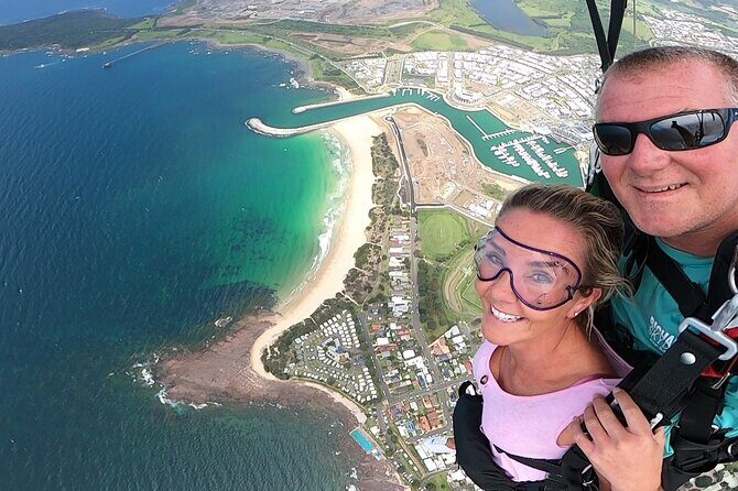 Tandem Skydive Shellharbour Beach 15,000ft - The Real-World Perspective