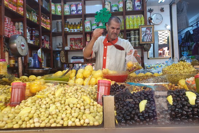 Tangier Excursion + Day Trip to Chefchaouen - Exploring Tangiers Medina
