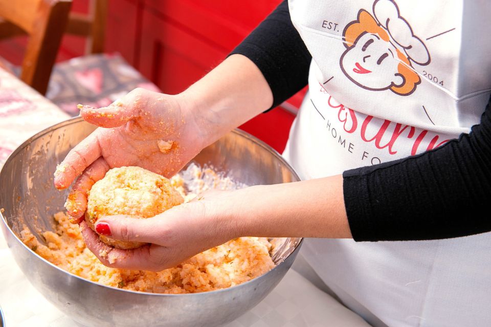 Taormina: Cooking Class at a Locals Home - Meeting Point and Location