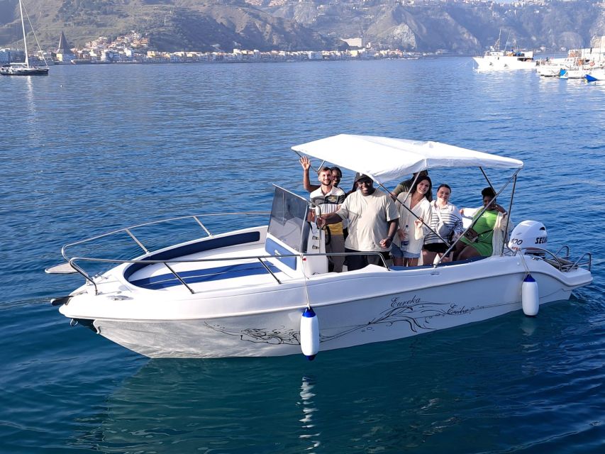 Taormina Dolphin Tour - Key Points
