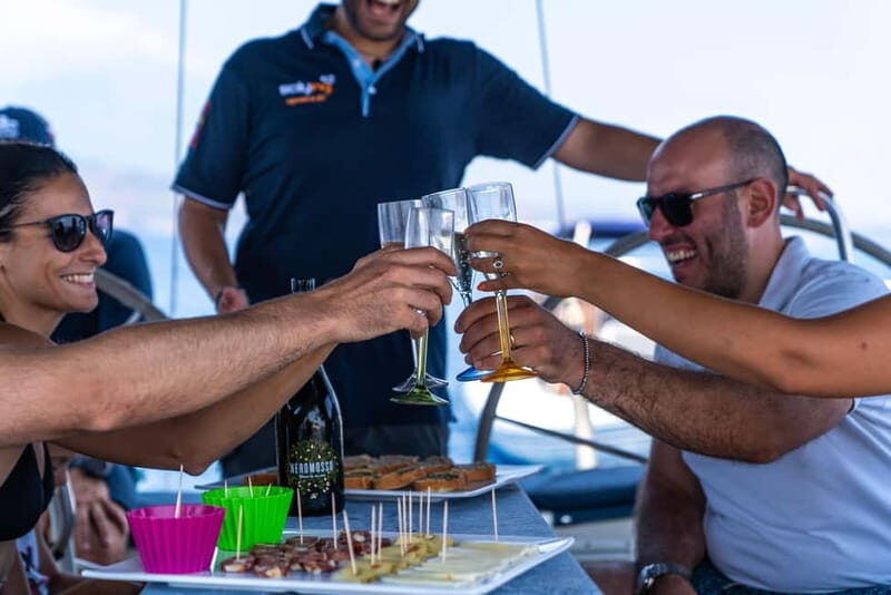 Taormina: Exclusive sailing cruise with aperitif included - Key Points