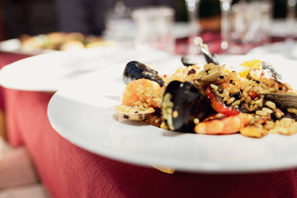 Taormina: Food and Wine Small-Group Walking Tour - Savoring Delicious Food and Culture
