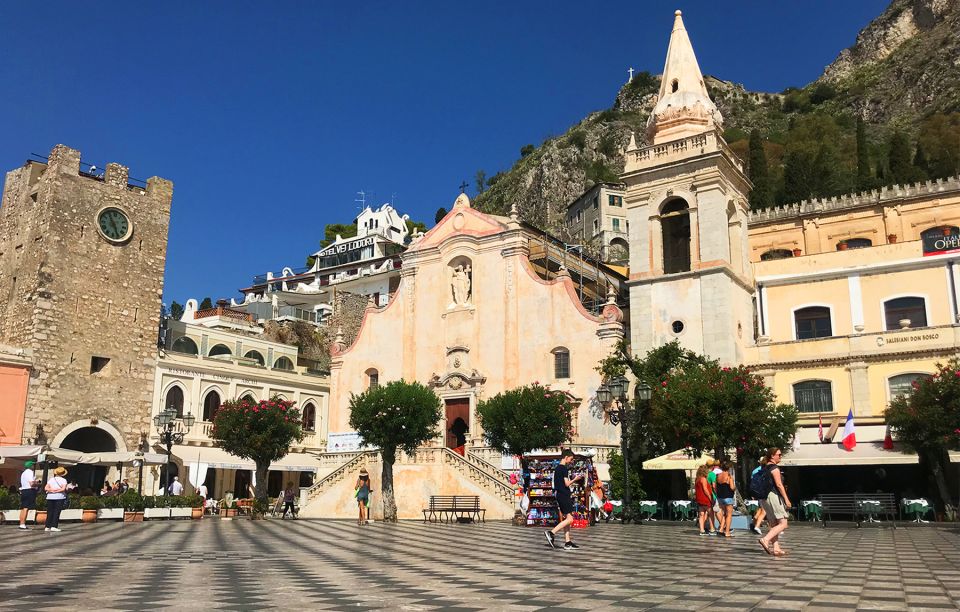 Taormina: Historical Highlights Private Guided Walking Tour - Elegant Monuments and Vistas