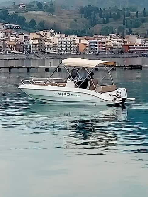 Taormina: Motorboat rental without license isolabella - What’s Included and What to Budget For