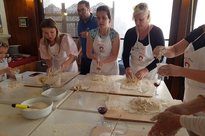 Taormina Pizza Making Class- From Messina - Taormina Walking Tour: Cultural Immersion