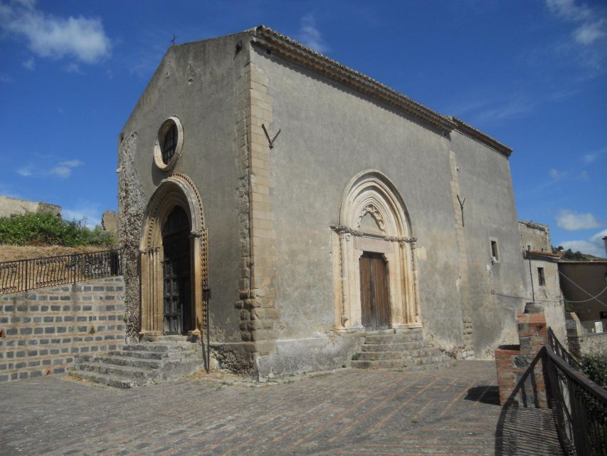Taormina & Savoca From Catania on the Ways of the Godfather - Inclusions and Exclusions