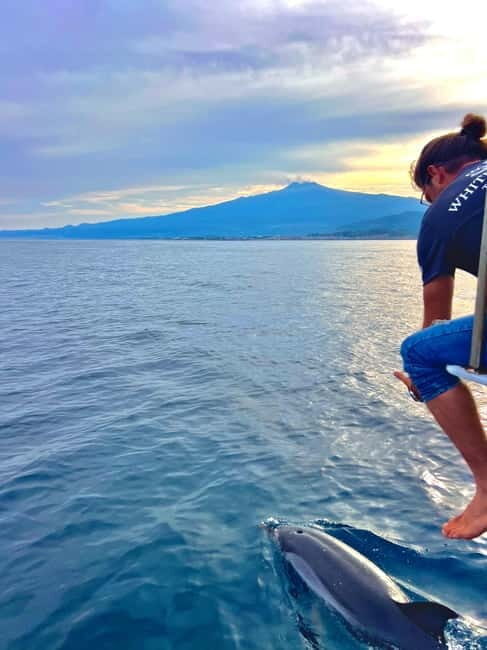 Taormina:Sunset Boat Tour with Aperitif and Dolphin Watching - Practical Details