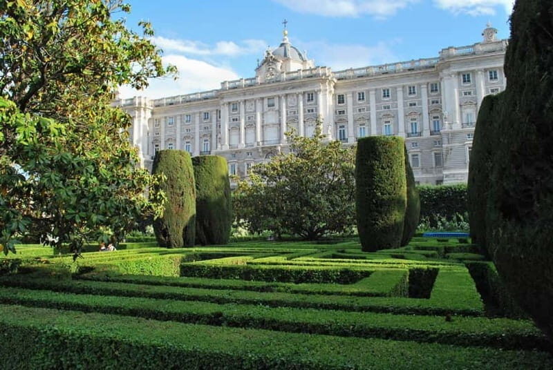 Tapas Tour of the center of Madrid in small groups - Introduction