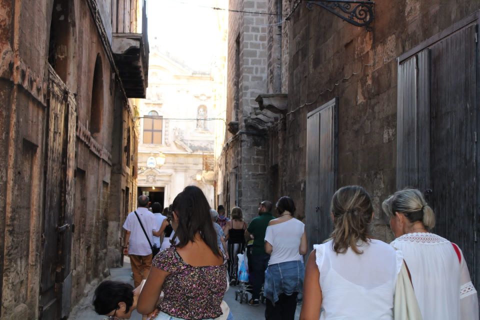 Taranto: Guided History Walking Tour - Key Points