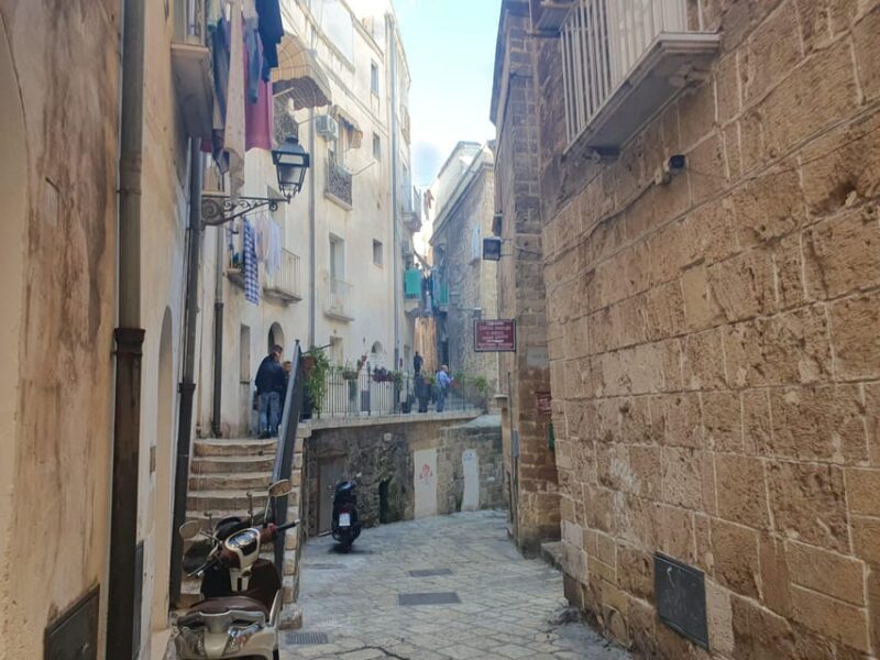 TARANTO WALKING TOUR - An In-Depth Look at the Taranto Walking Tour