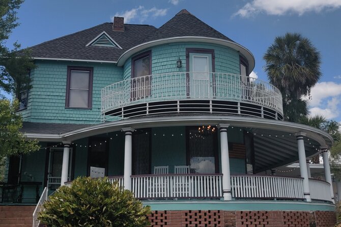 Tarpon Springs: Ghost and Haunted History Tour - Local Wildlife Encounters