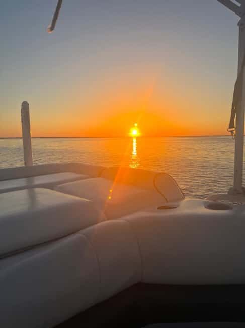 Tarpon Springs: Private Sunset Cruise with Tiki Bar Stop - Key Points