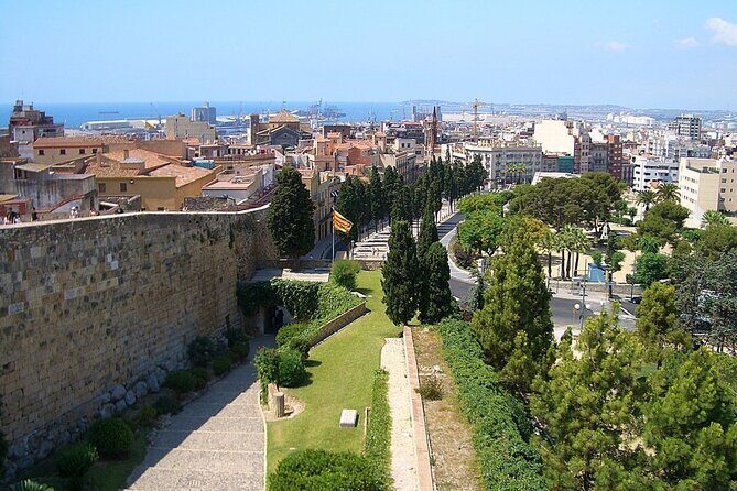 Tarragona Scavenger Hunt and Highlights Self-Guided Tour - Who Will Love This Tour?