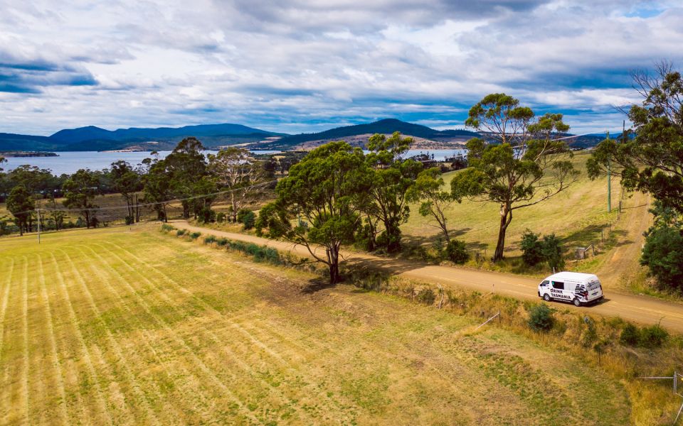 Tasmania: Full-Day Gin Tour With Lunch - Key Points