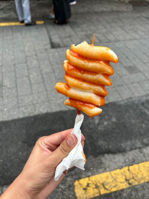 Taste Hidden Street Food in Seoul With a 2.5h Food Tour - Restaurant Experience