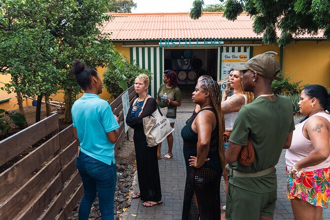 Taste of Curaçao: City Tour, Chobolobo & Mambo Beach - FAQ