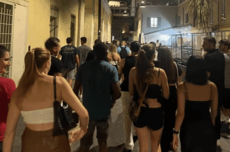 Taste of Nice: Gastronomic Tour and Pub Crawl for Groups of 6+! - Group Pricing and Benefits