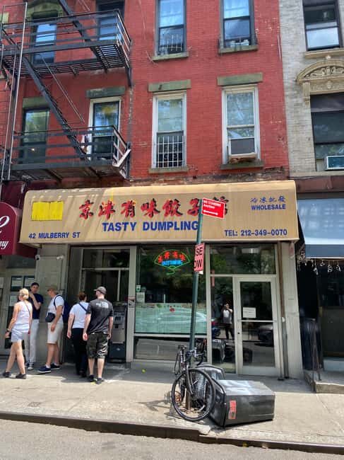 Taste of NYC: Manhattan Chinatown & Little Italy Food Tour - Exploring the "Taste of NYC" Food Tour: Manhattan Chinatown & Little Italy