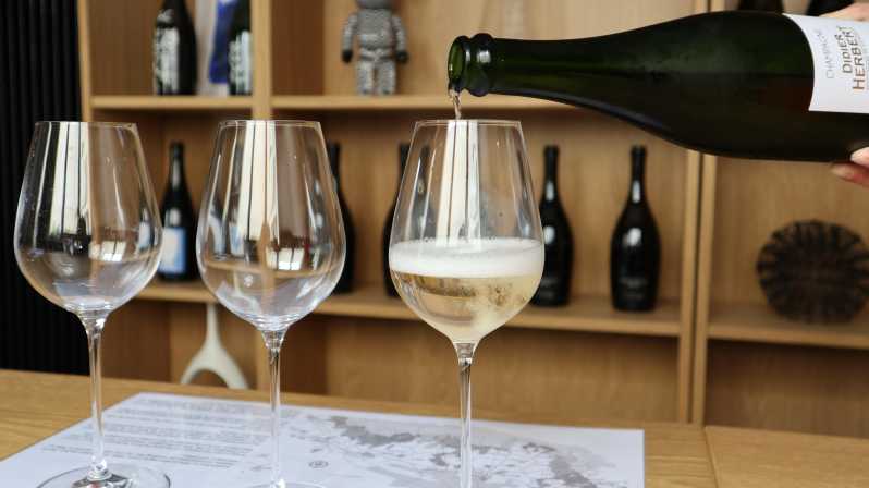 Tasting 3 Champagnes - Learning Opportunities