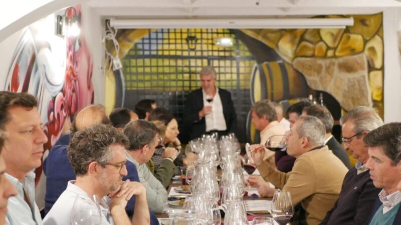 Tasting: "Biological and Oxidative Aging Wines" + Pairing - An In-Depth Look at the Experience
