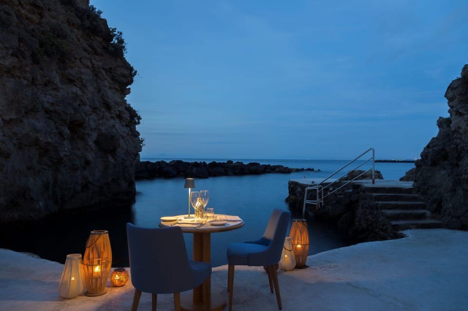 Tasting Dinner by the Sea - Key Points