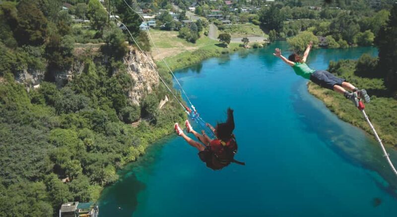 Taup: Bungy Jump and Swing Combo - The Scenic Factor & Why It Matters
