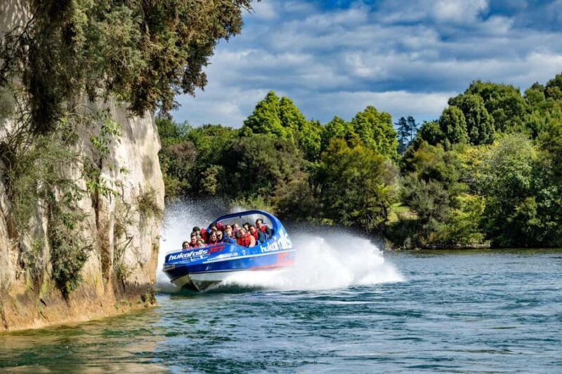 Taup: Huka Falls 30-Minute Jet Boat Experience - Why Reviewers Love It