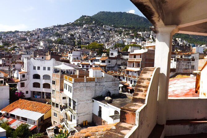 Taxco and Cuernavaca Day Trip - The Journey Begins: Mexico City to Cuernavaca