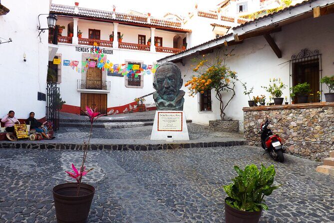 Taxco and Cuernavaca Day Trip - Practicalities and Group Dynamics