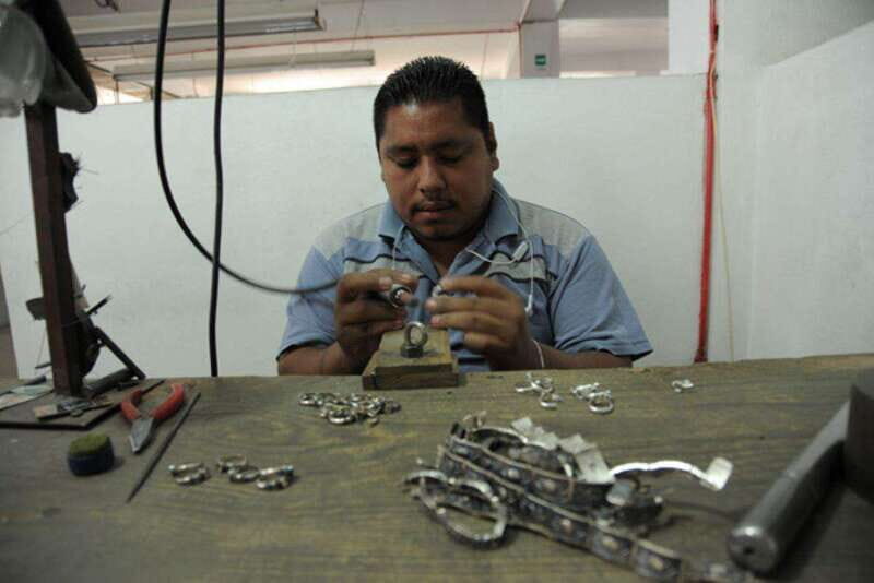 Taxco: Visit a Taxqueña Silversmith's Workshop - An In-Depth Look at the Silversmith Tour