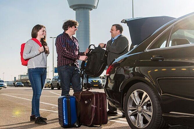 Taxi Heathrow Airport To or From London (standard car) - Key Points