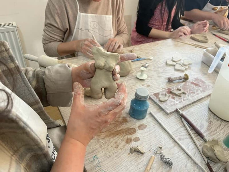 Tbilisi: 1.5-Hour Ceramic Workshop Experience - Who Will Love This?